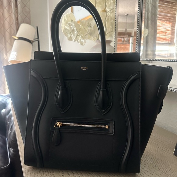 Celine Black Tote Bag - Picture 1 of 4